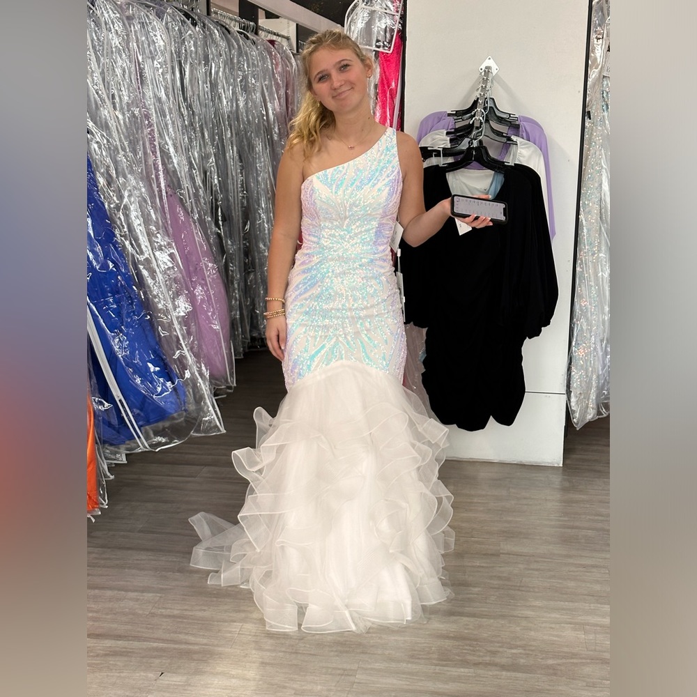 *WORN ONCE* One-shoulder sequin mermaid gown w/ ruffled organza skirt - Picture 6 of 6
